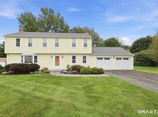 78 Wadsworth St, Glastonbury, CT 06033
