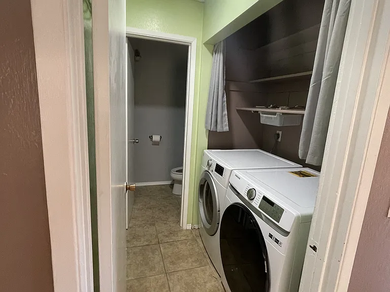 4201 Comet Cir — Photo 7