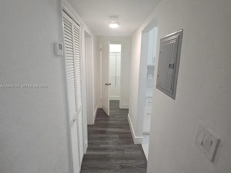 7435 Byron Ave #5 — Photo 9