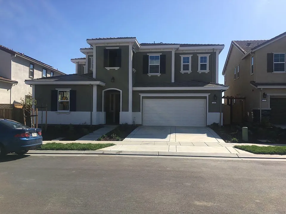 1344 Cow Ct
