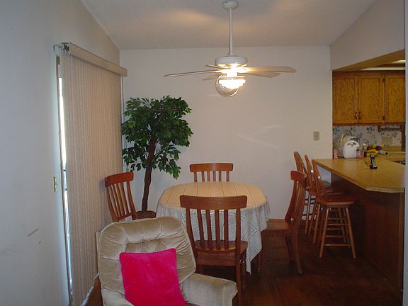 4th image of 2917 94th Way N