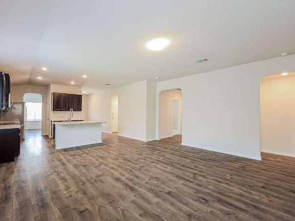 5th image of 525 Cypress Byu