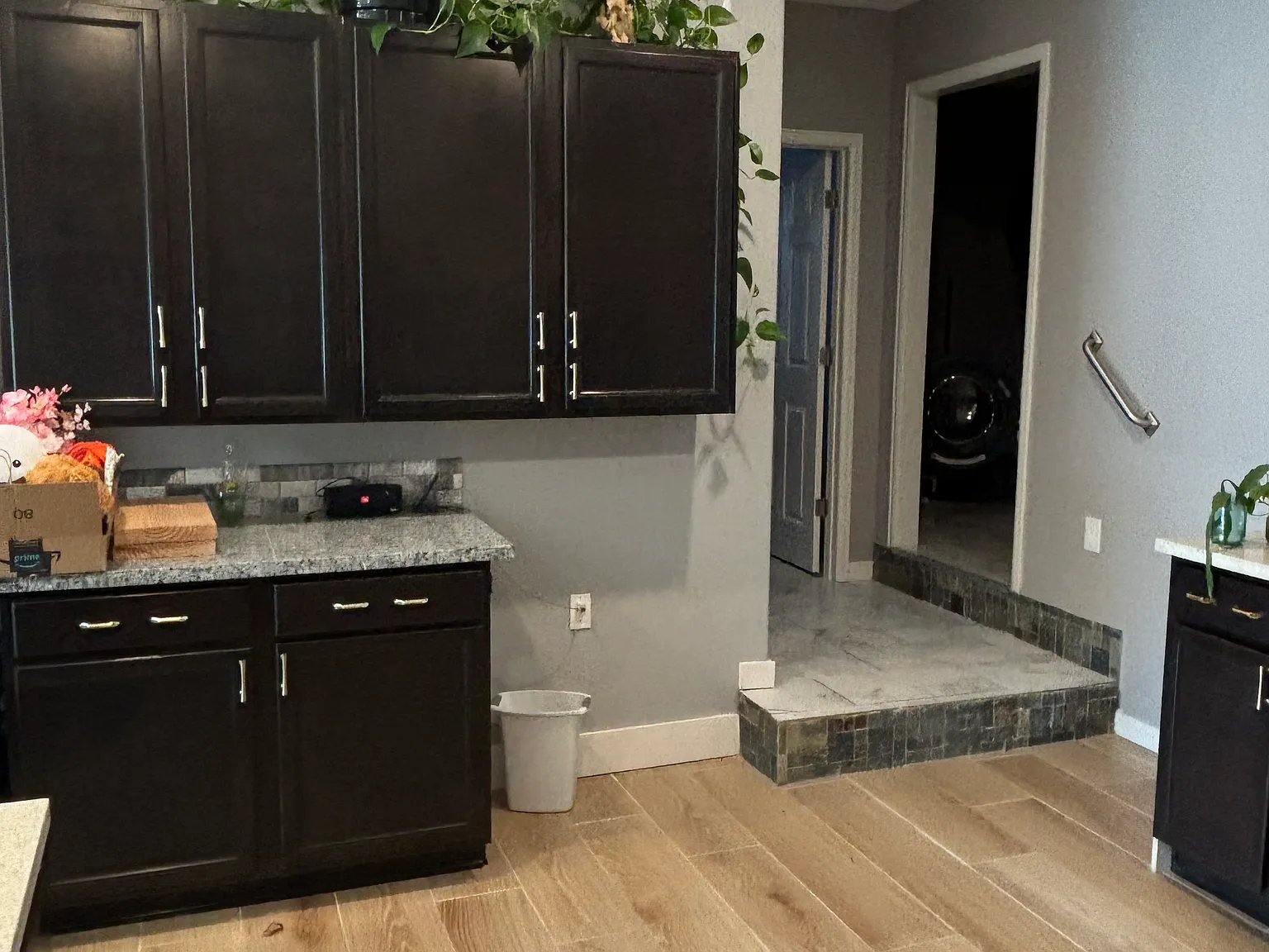 4 bed, 1700 sqft, $3,200 — Photo 2
