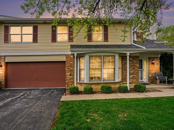 10021 Cambridge Dr, Mokena, IL 60448