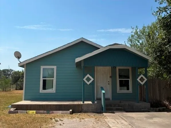 1239 E Kleberg Ave, Kingsville, TX 78363