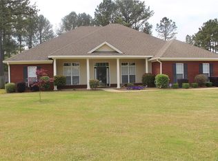 96 Plantation Xing, Millbrook, AL 36054