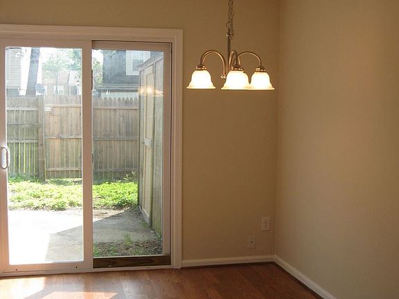 5th image of 1344 Green Cedar Ln