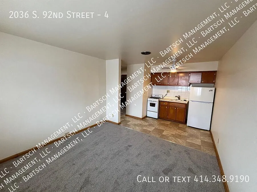 1 bed, $875 — Photo 2