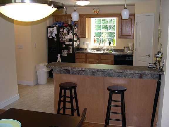 Kitchen with Bar