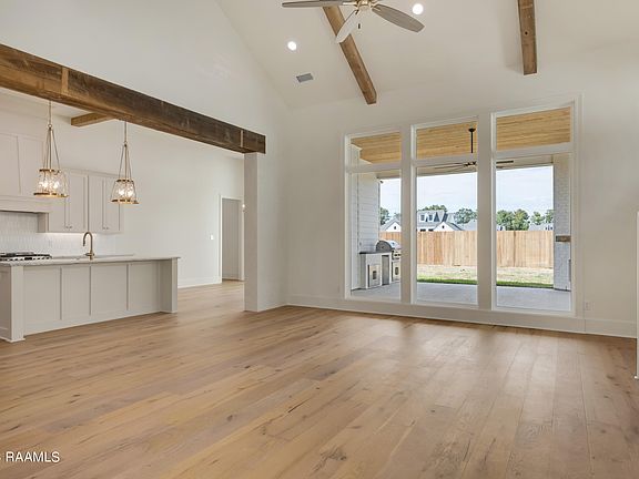 3rd image of 404 Abercrombie Way