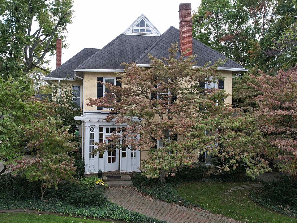 1st image of 307 E Jefferson St