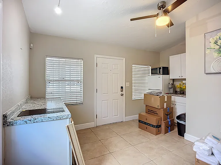 2424 Whippoorwill Cir #2 — Photo 21