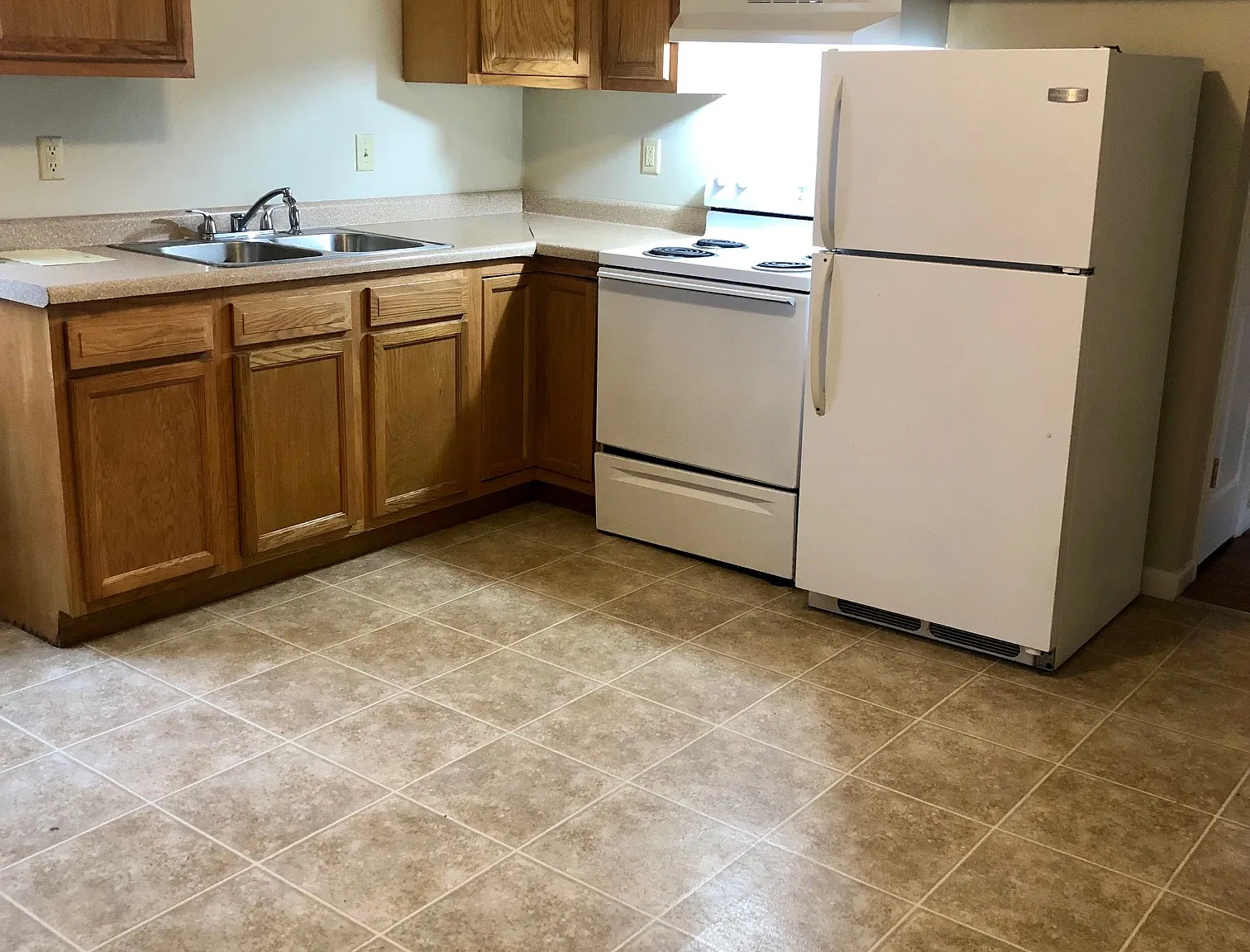 2 bed, $850 — Photo 4