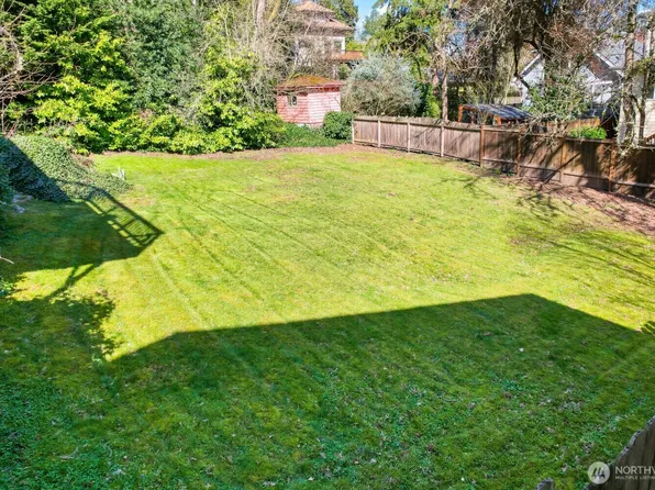 4712 44th Avenue S, Seattle, WA 98118