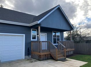 298 55th St, Springfield, OR 97478