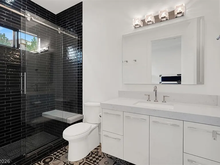 20 Pebble Hills Ct — Photo 37