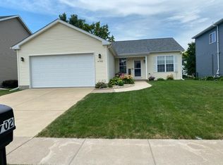 4702 W 13th St, Davenport, IA 52804