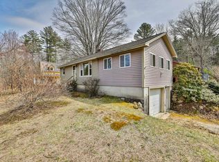 106 River Rd, New Boston, NH 03070