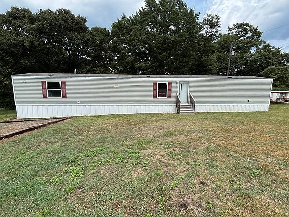 2nd image of 122 Yarbro Rd Trailer 22