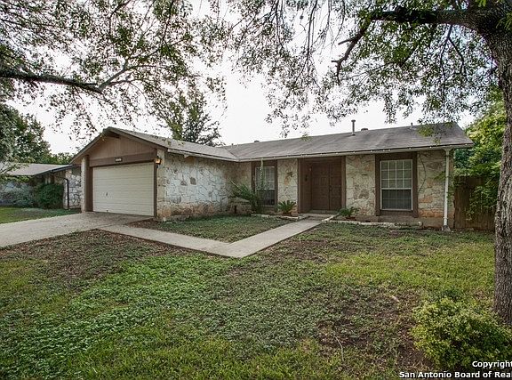 2nd image of 8138 Babe Ruth Dr
