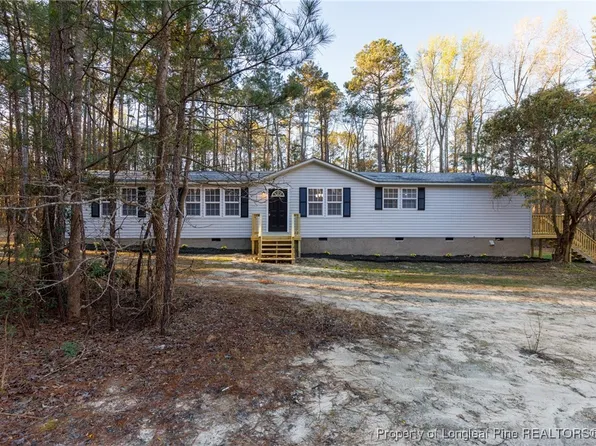 260 Stephanie St, Linden, NC 28356