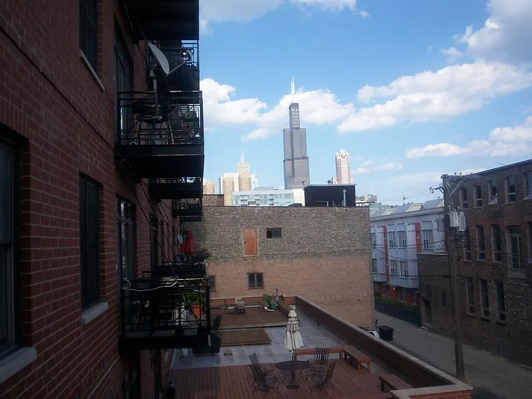 1155 W Madison St #3A — Photo 9