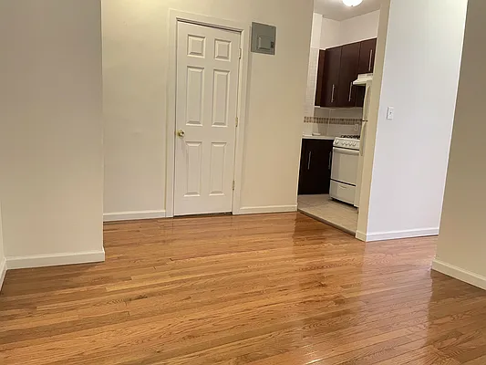 Rented by Mauro Bros Real Estate Services LLC | media 1