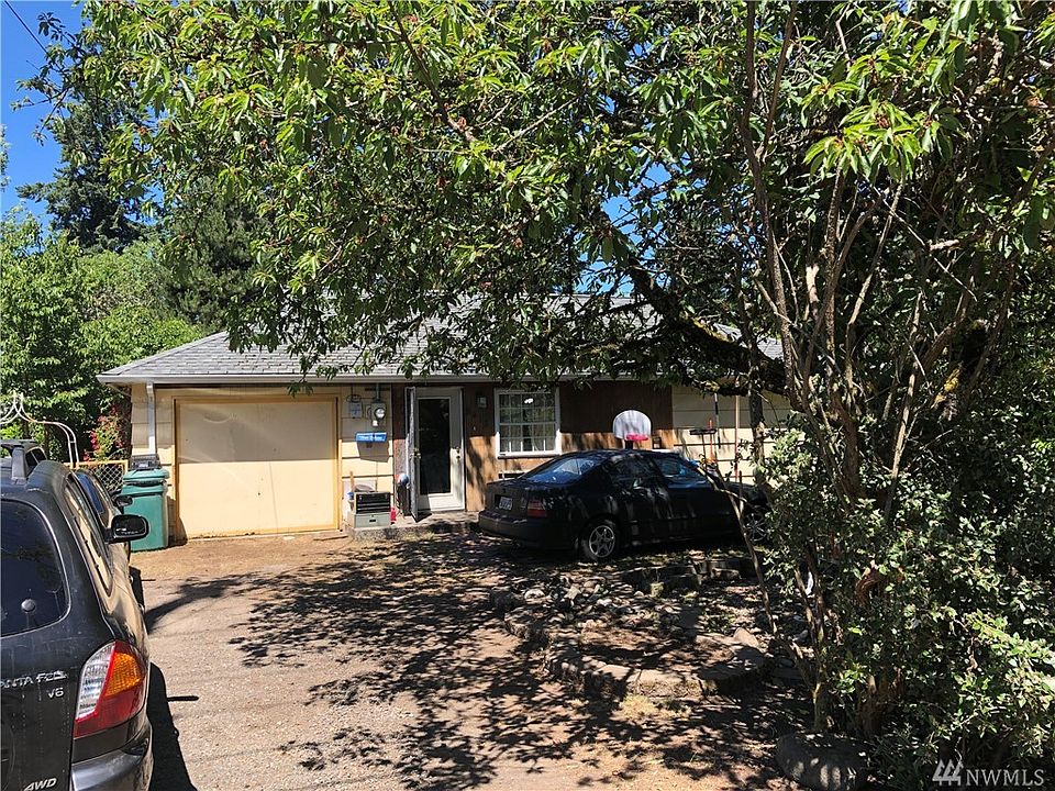 1st image of 8413 Veterans Dr SW