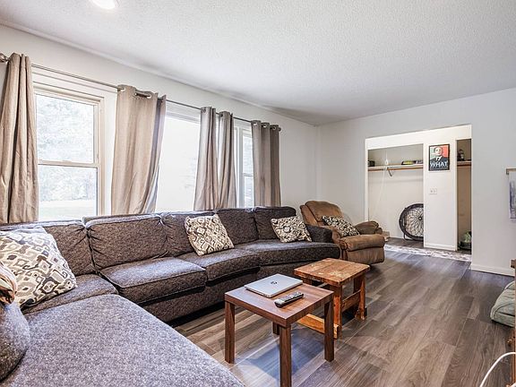 4th image of 9401 W Ridge Rd #3