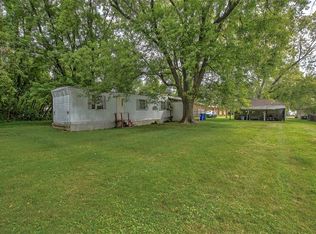 3415 N Woodford St, Decatur, IL 62526