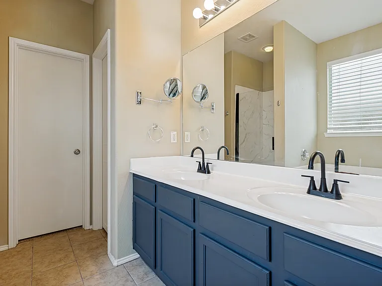 1006 Partridge Dr — Photo 8