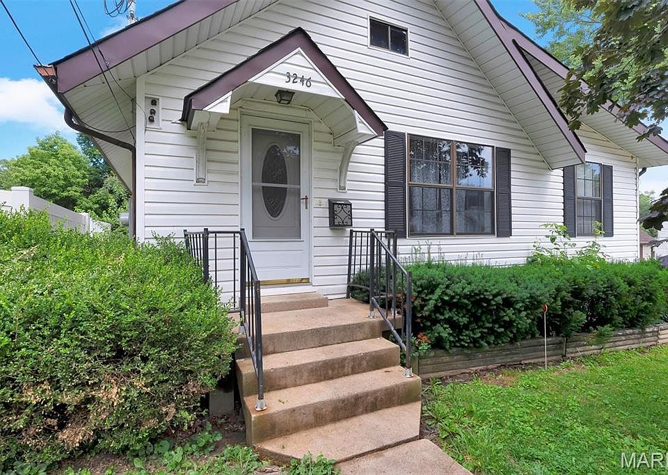 1st image of 3246 Airway Ave