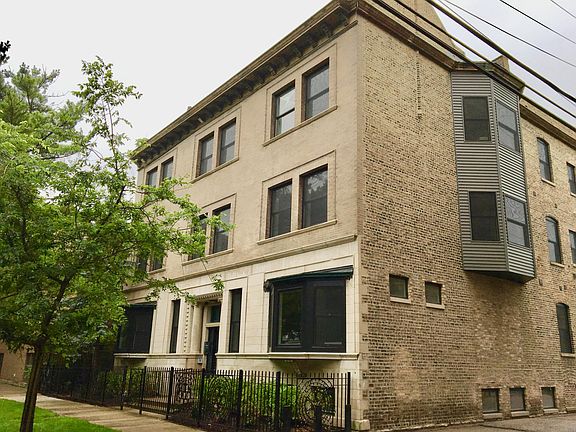 2nd image of 1515 W Sunnyside Ave Unit 1W