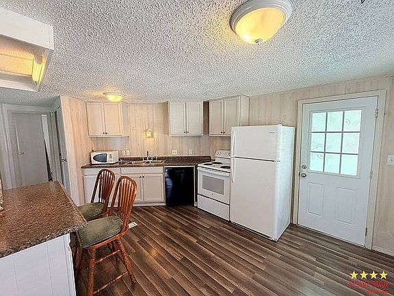 4th image of 4921 Spruce Creek Rd