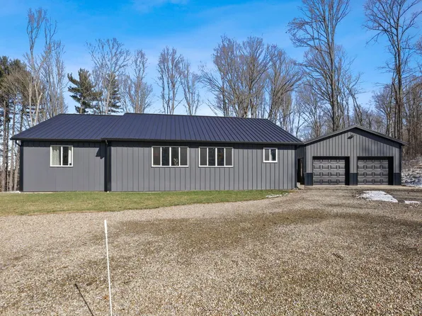 15525 State Route 39, Loudonville, OH 44842