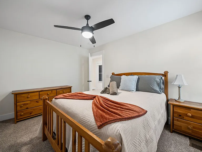 1601 Collins View Way — Photo 26