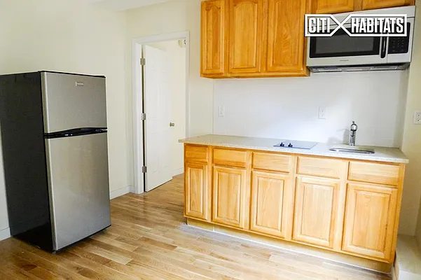 Rented by Citi Habitats | media 5