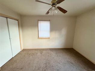 231 South St APT B, Collinsville, IL 62234