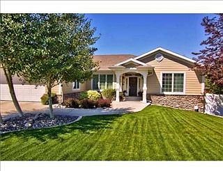 1st image of 3240 Lloyd Mangrum Ln