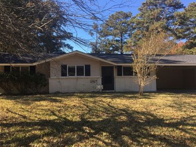 227 W Lisa Dr, Pearl, MS, 39208