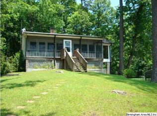 215 River Ridge Dr, Sylacauga, AL 35183