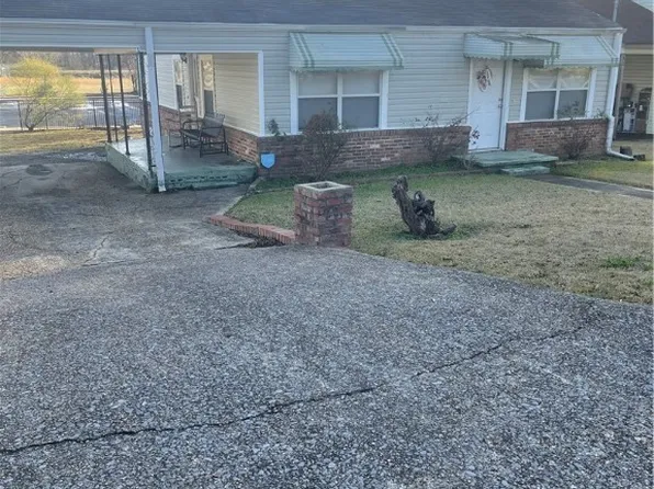 1203 10th St, Northport, AL 35476