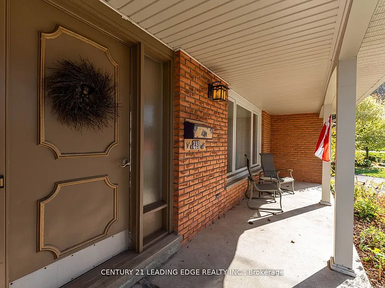 45 Bayview Dr — Photo 4