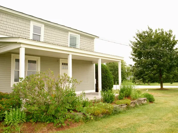 21 Jay Bird Ln, Swanton, VT 05488
