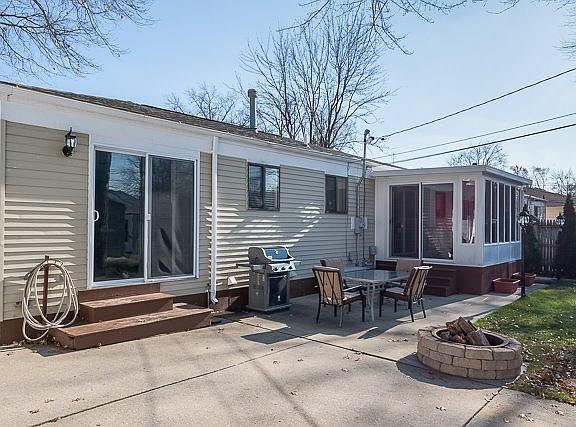 5th image of 5959 Wilmer St