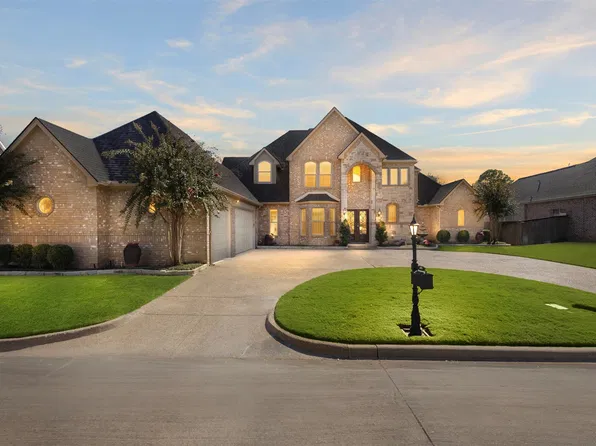2006 Stone Canyon Ct, Arlington, TX 76012