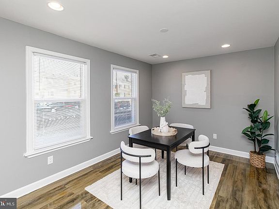 3rd image of 14758 Tamarack Pl