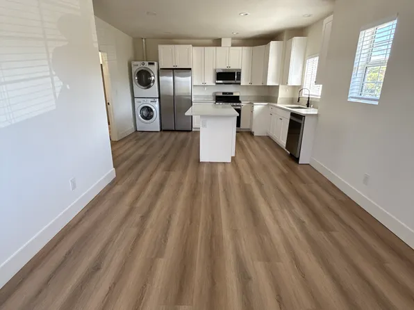 230 N Burlington Ave, Los Angeles, CA