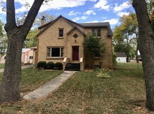 310 S 1st St, Terril, IA 51364
