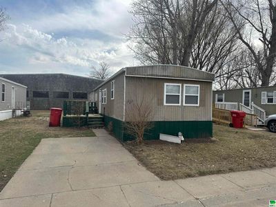 1222 Westgate Dr, Vermillion, SD, 57069